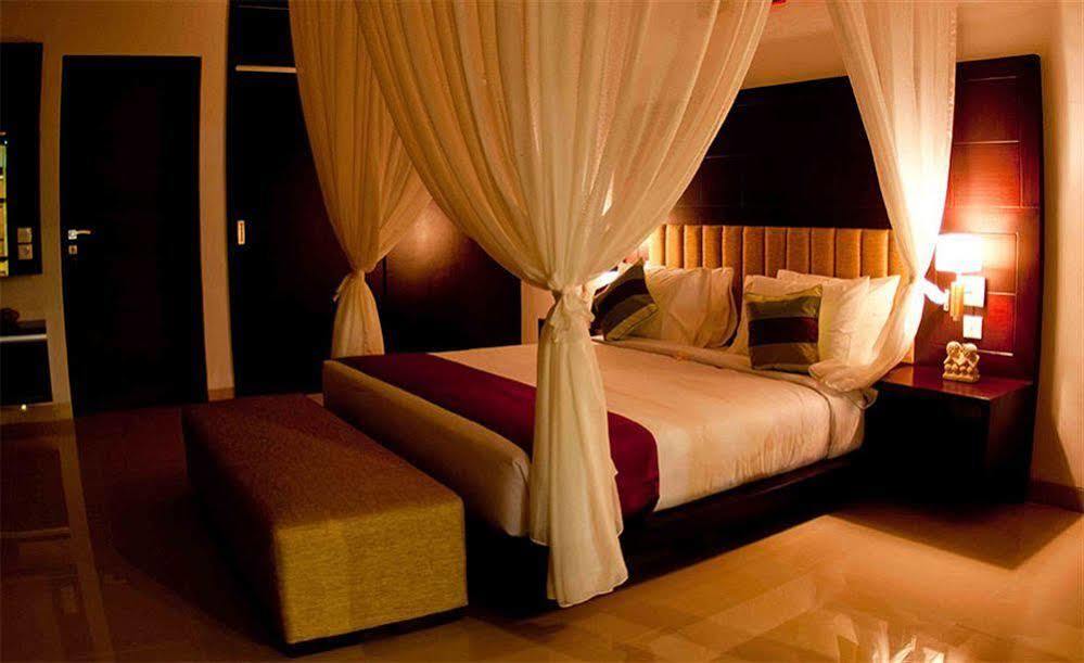 M Two Villas Seminyak Eksteriør bilde