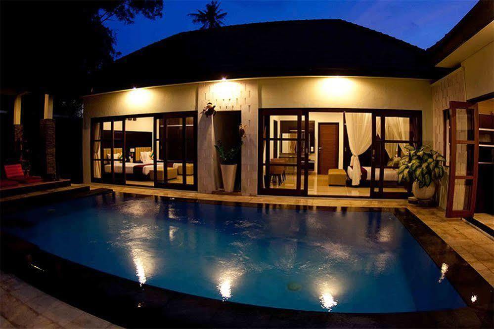 M Two Villas Seminyak Eksteriør bilde