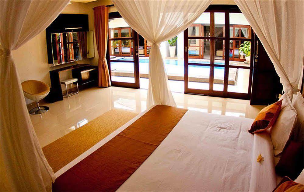 M Two Villas Seminyak Eksteriør bilde