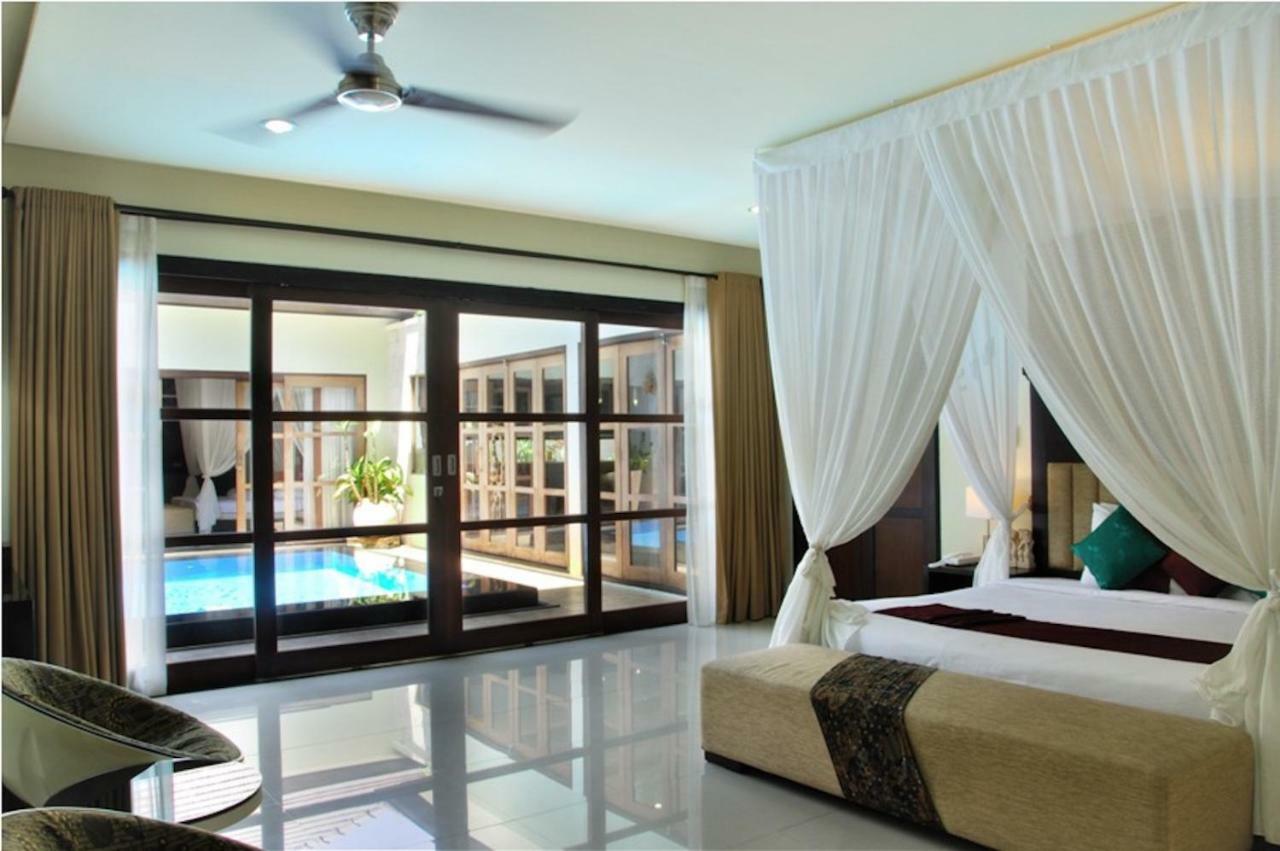 M Two Villas Seminyak Eksteriør bilde